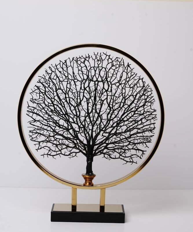 تحفة على شكل شجرة
